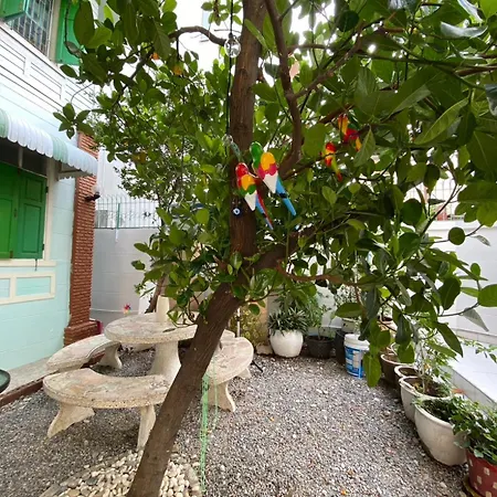 Green Garden Hostel Bangkok Exterior photo